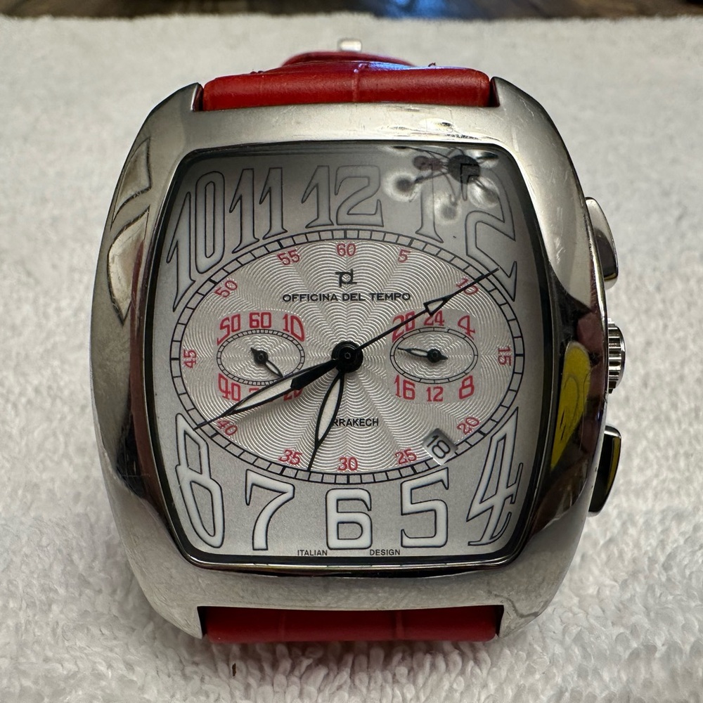 Women’s Officina Del Tempo. Great condition but needs a battery.